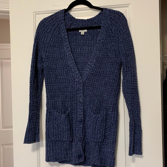 American Eagle Cardigan/Sweater - Picture 1 of 3